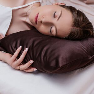 Poszewka satyna bawełniana czekolada - obrazek 3