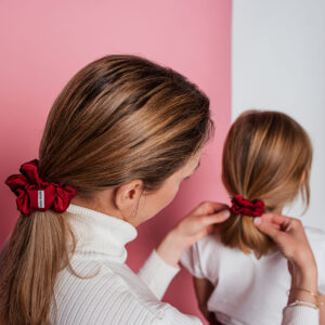 Boska Czerwień - scrunchie dziecięca - obrazek 4